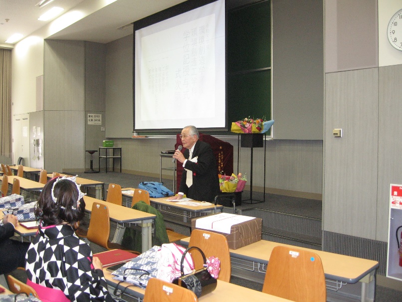 ��i���o�j�j��